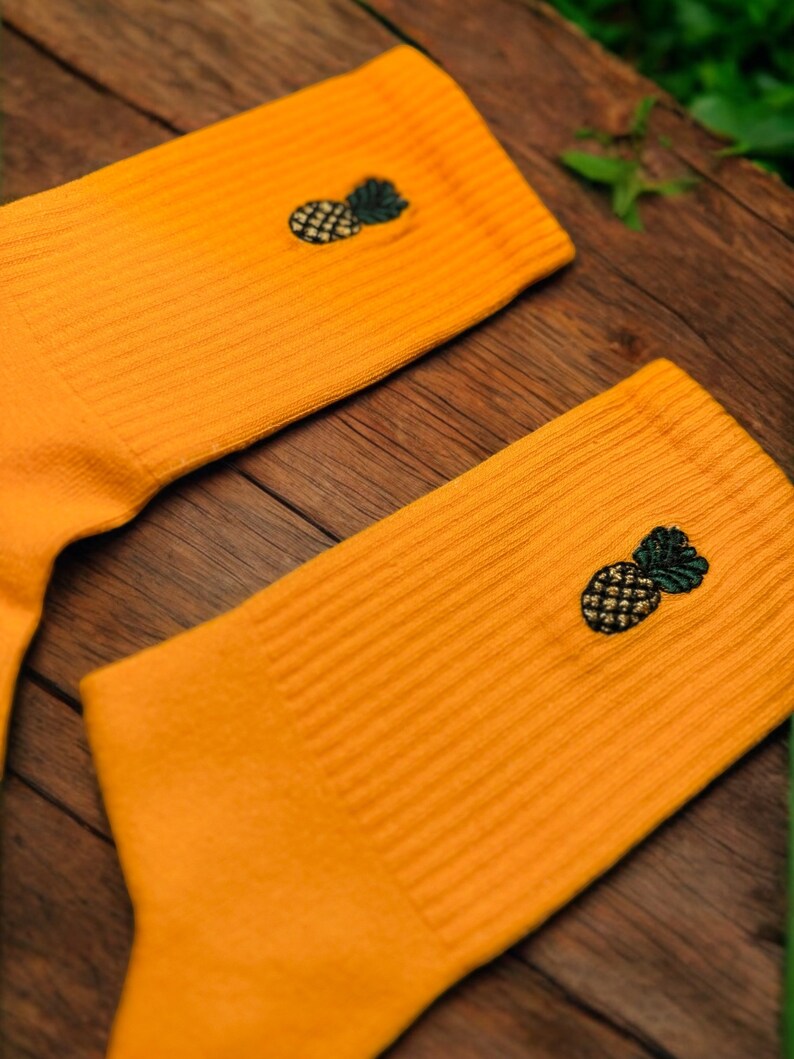 Fruit Socks Set - Embroidery Colorful Sock - Funny Socks - Breathable Durable - Socken - Christmas Gift Pineapple