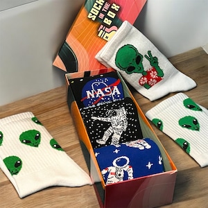 Space Socks 5 Pack - Colorful Novelty Socks for Men - Funny Gift Box Socks - Cool Crew Socks - Planet Socks - Alien Socks - Summer Socks