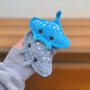 No-Sew Manta Ray Crochet Pattern