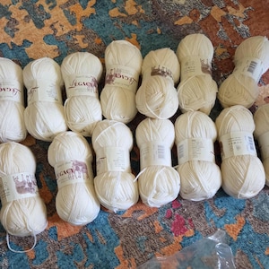 Yarn destash lot #5 natural fibers