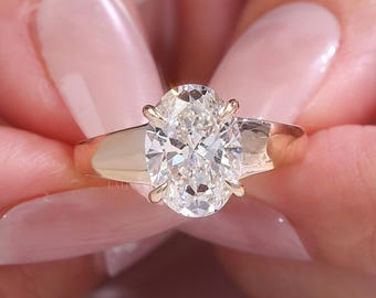 Anello di fidanzamento ovale con diamante sintetico, regalo per lei, anello solitario in oro per proposta di matrimonio, anello nuziale minimalista a cattedrale, Laelouris