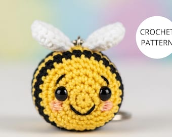 Bee Crochet Pattern PDF, Amigurumi Bumblebee Keychain Pattern, Easy Beginner Friendly Animals Tutorial