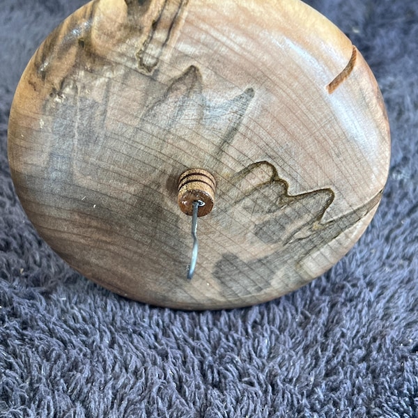 1.17 oz. Ambrosia Maple Pod Drop Spindle Top Whorl 3588