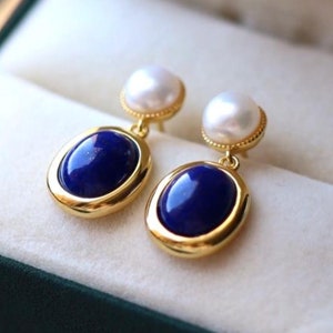 Förgyllda örhängen i sterlingsilver med lapis lazuli och pärla