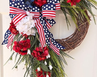 Cascading Patriotic Wreath, 4th of July Wreath, Red Geranium Summer Wreath, Memorial Day, American Flag Wreath, patrioticwreath
