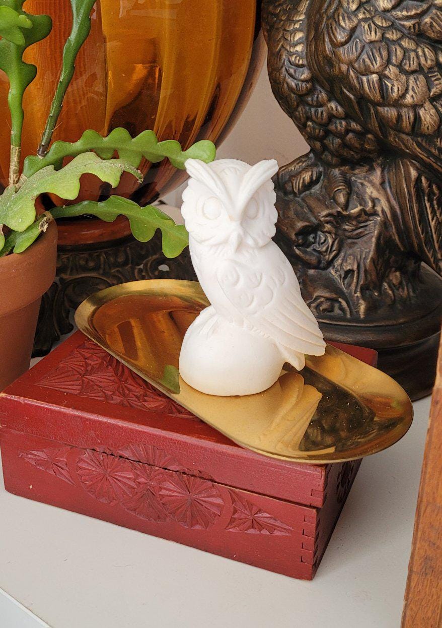 Vintage Carved Owl Figurine White Italian Alabaster 1970s