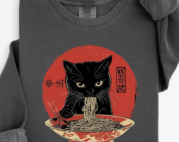 Japanese Kawaii Cat Ramen Sweatshirt – Comfort Colors® Cozy Anime-Inspired Crewneck for Cat Moms