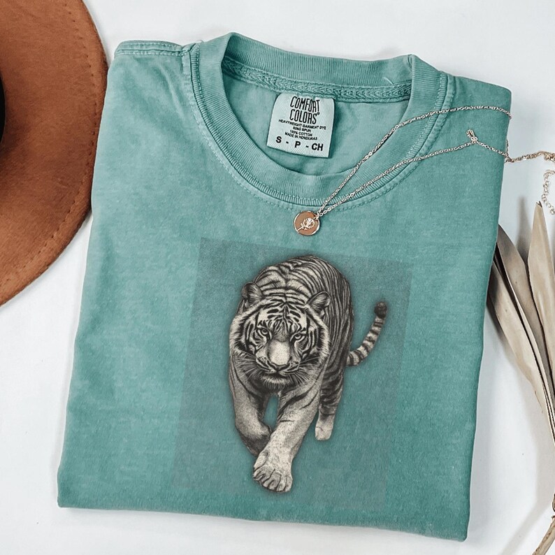 Maglietta Comfort Colors Tiger: maglietta grafica retrò anni '90 immagine 4