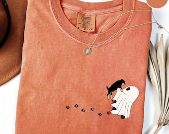 Belle chemise pour chien fantôme, cadeau d'Halloween pour les amoureux des chiens, chemise pour chien d'Halloween, saison effrayante, cadeau pour amoureux des chiens, t-shirt Halloween couleurs confort pour femme
