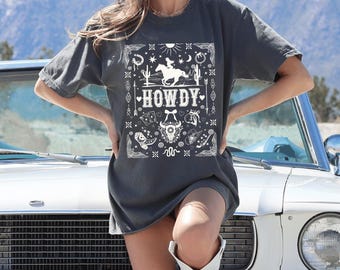 Comfort Colors Howdy T-Shirt: Western Graphic Tee