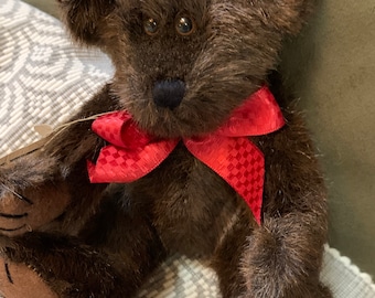 Sutton a cute Brown Bear with red ribbon. Vintage Boyd’s Bear & Friends Plush Doll style #57051