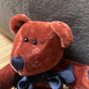 T Frasier Tan Bear Wuzzie T F Wuzzies Collection Vintage Boyd\u2019s Bear /& Friends Ornament Style 595903
