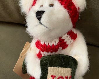 Alyssa Berrifrost White Bear Ornament Adorable  with Joy pillow Vintage Boyd’s Bear & Friends Plush Doll. Style #56202-02