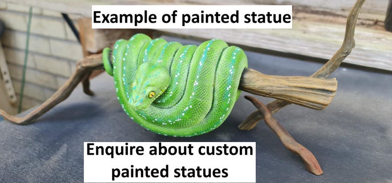 Grüne Baumpython Statue - 3D gedruckte Australische Pythonschlange Skulptur - Ruhende Haltung - Reptilien Dekor Geschenk Bild 4