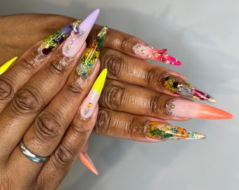 Druk op nagels, nail art, nagelontwerpen
