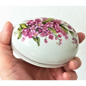 Vintage Porcelain Egg Trinket Box with Pink Floral Pattern, Miniature Jewelry Box, Easter Gift, Shabby Chic Cottagecore Decor