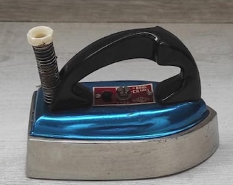 Plancha de viaje soviética vintage, miniplancha eléctrica de la URSS de 1968, decoración industrial