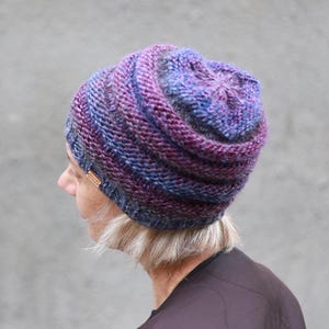 Slouchy Wool Beanie in Grey Lavender Purple, Winter Knit Hat, Seamless Warm Accessory, Hand-Knitted, Soft Gift for Her, Ready to Ship