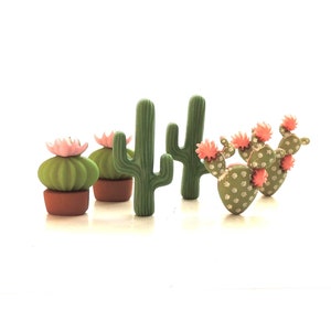 In the Desert Buttons by Dress It Up // Jesse James Embellishments Succulent Cactus