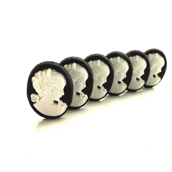 Cameo Embellishments by Buttons Galore / Novelty Victorian Cabochons