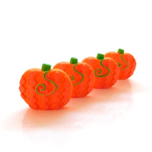 Textured Pumpkin Flat Back Embellishments / Fall Halloween Flatback Decorations - Set of FOUR