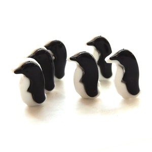 Penguin Buttons Buttons Galore / Novelty Sewing Scrapbooking Hair Bow Emperor Bird South Pole Animal Kids Clothes March Ice shank craft image 9