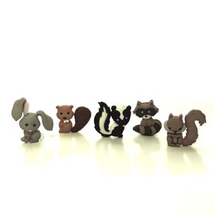 Backyard Buddies Buttons by Dress it Up / Jesse James Novelty Sewing Buttons - Set of FIVE