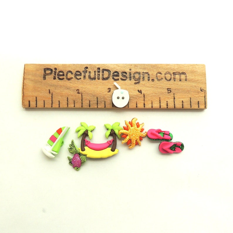 Tropicana Buttons by Dress It Up Jesse James Beach Vacation Novelty Embellishments