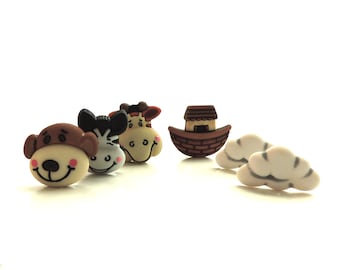 Noah's Friends Buttons by Buttons Galore // Novelty Animal Embellishments