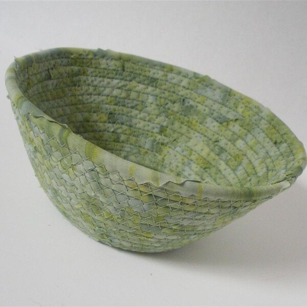 Small Linen Green Bowl