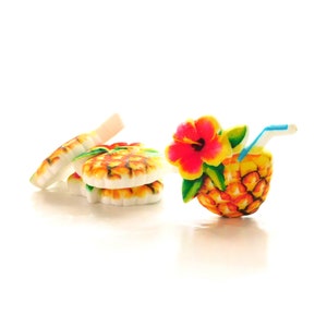 Tropical Drink Flat Back Embellishments by Shelly's Buttons / Food Flatback Decorations Set of FOUR image 2