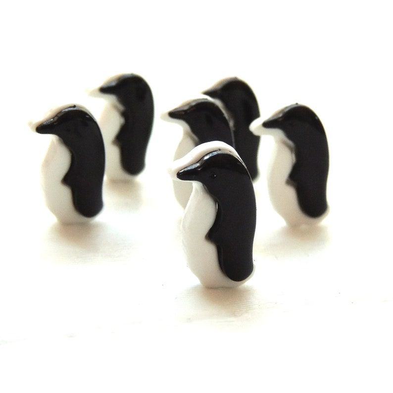 Penguin Buttons Buttons Galore / Novelty Sewing Scrapbooking Hair Bow Emperor Bird South Pole Animal Kids Clothes March Ice shank craft image 1