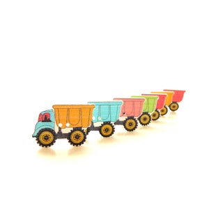 Wood Dump Truck Buttons // Random Set of TEN Construction Vehicle Embellishments