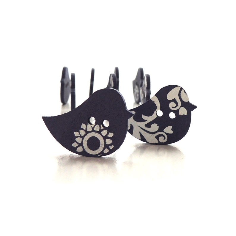 Blue and White Bird Buttons Wood Embellishments Scandi Royal Blue Crafts Hair Bow Blumenthal Lansing Flatback papercraft