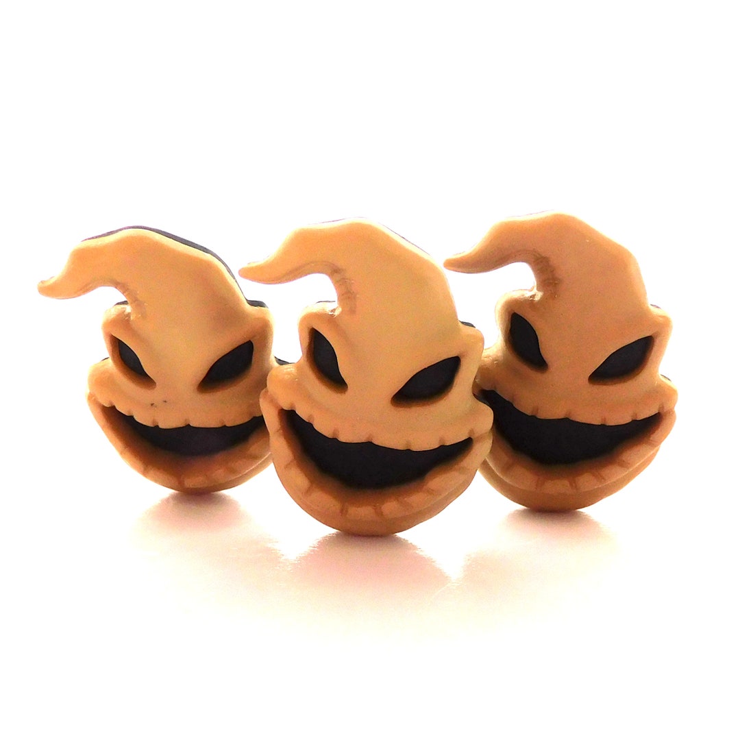 Oogie Boogie Buttons by Dress It up / Jesse James Disney Embellishments