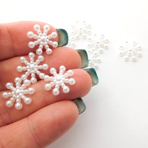Pearly White Snowflake Flat Back Embellishments / Christmas Winter Flatback Cabochons- Set of TEN