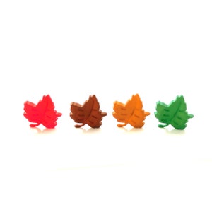 Falling Leaves Buttons by Buttons Galore // Novelty Sewing Autumn Crafts Leaf Trees - Set of TWELVE