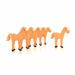Tall Horse Buttons by Dress It Up // Jesse James Novelty Crafting Farm Animal Embellishments - Set of SIX