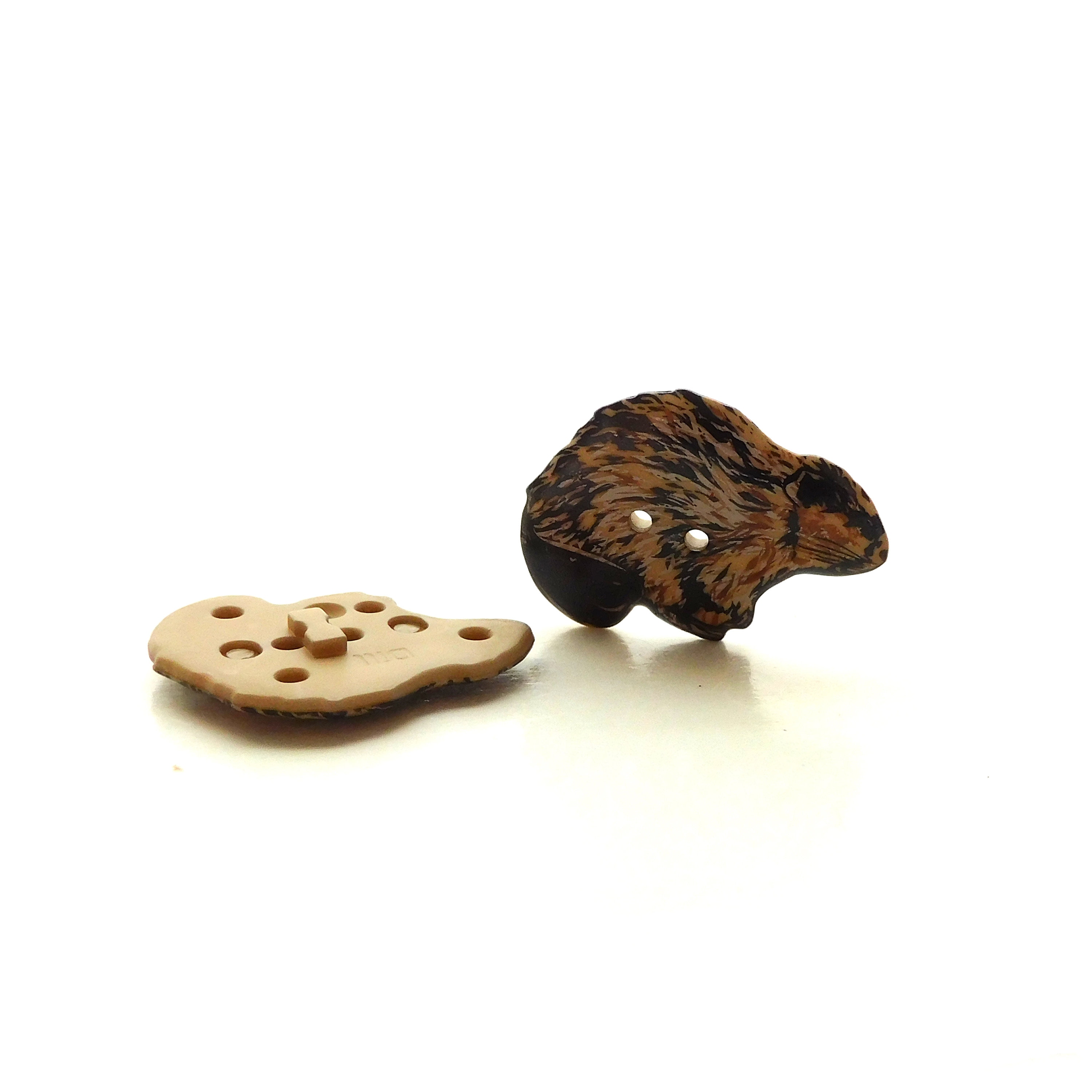 Beaver Buttons by Dill / Woodland Creature Sew Through Embellishments ...