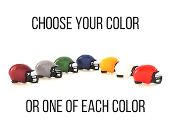 Football Helmets Buttons - Buttons Galore / Novelty Sports Embellishments