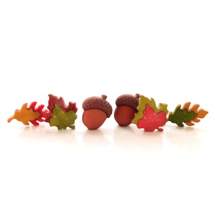 Seasons of Change Buttons by Buttons Galore // Fall Foliage Craft Embellishments - set of SIX