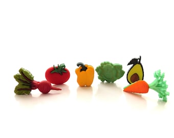 Fresh Produce Buttons by Dress It Up // Jesse James Vegetable Embellishments - SIX Piece Assortment