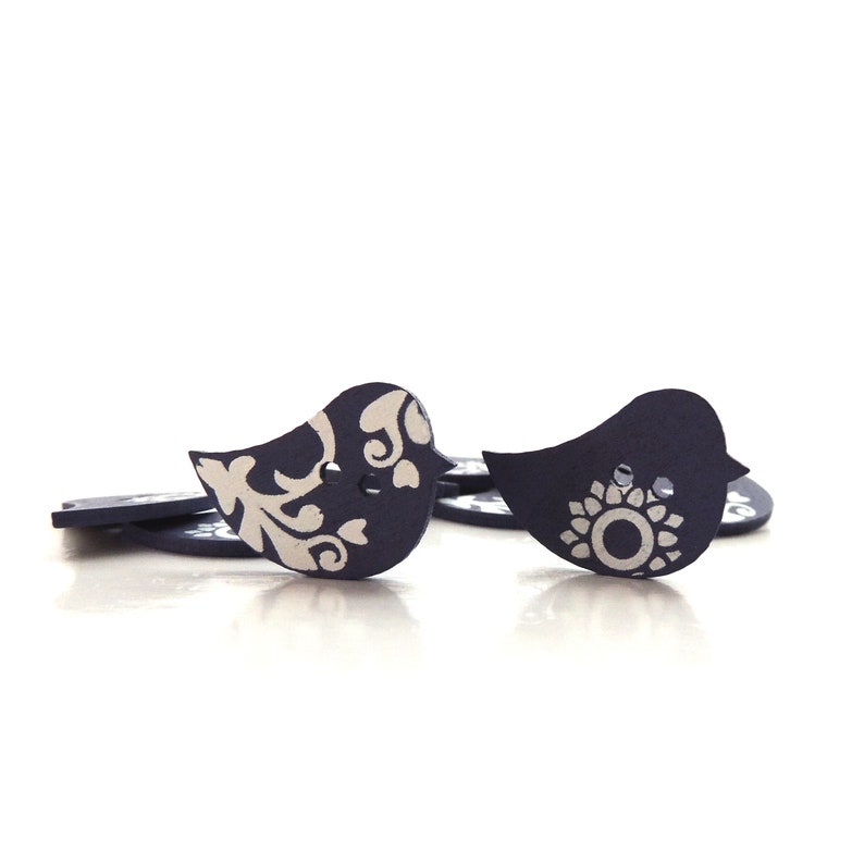 Blue and White Bird Buttons Wood Embellishments Scandi Royal Blue Crafts Hair Bow Blumenthal Lansing Flatback papercraft