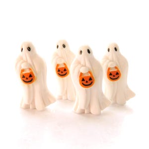 Tall Ghost Flat Back Embellishments / Fall Halloween Flatback Decorations - Set of FOUR