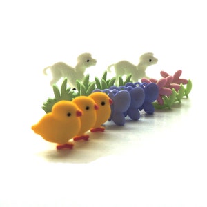 My Little Chickadee Buttons by Dress it Up / Jesse James Lamb Sheep Chick Farm Animals Barnyard Easter Flower