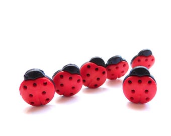 Simple Lady Bug Buttons / Sewing Insect Embellishments - Set of SIX