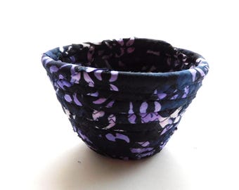 Itty Bitty Black and Purple Bowl // Tiny Coiled Clothesline Rope Basket