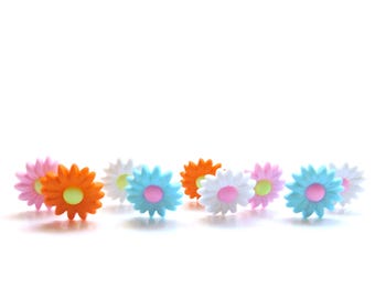 Colorful Daisy Buttons by Shelly's Buttons - Floral Craft Embellishments - Set of NINE