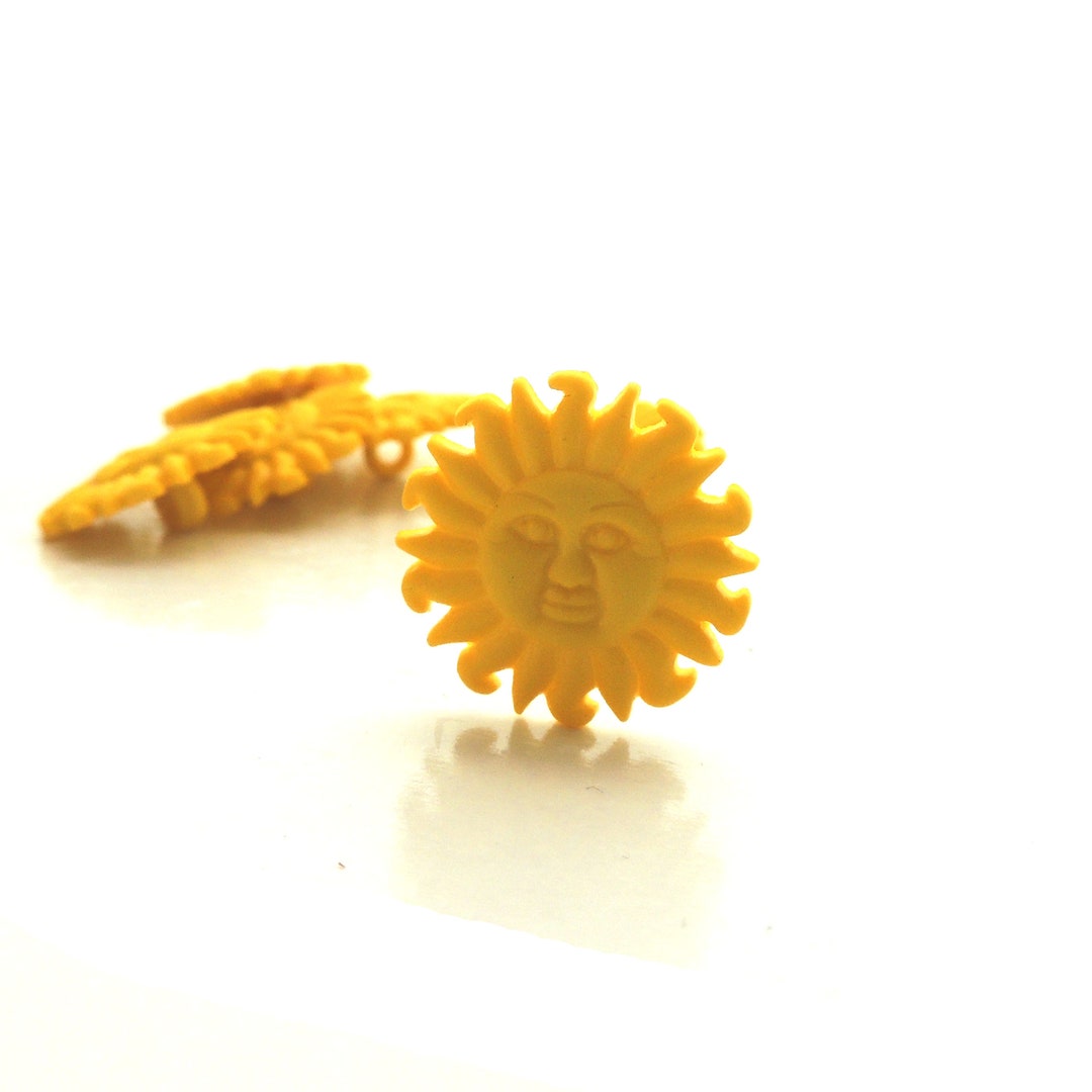 Sun Buttons by Dress It up // Summer Vacation Embellishments - Set of ...