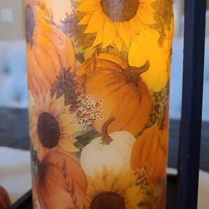 Pompoen-zonnebloem vlamloze kaars met timer/nachtlampje/herfstkaars/herfstdecoratie/najaarsdecoratie/herfstpompoenkaars/pompoen en zonnebloemen